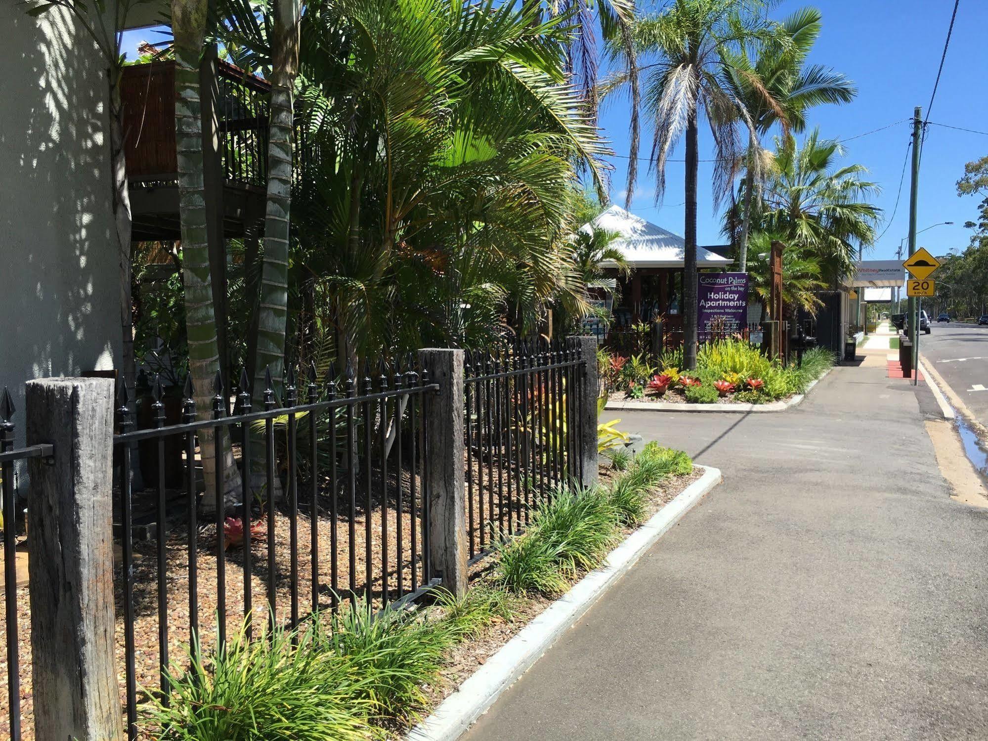 אפרטהוטל הרווי ביי Coconut Palms On The Bay מראה חיצוני תמונה